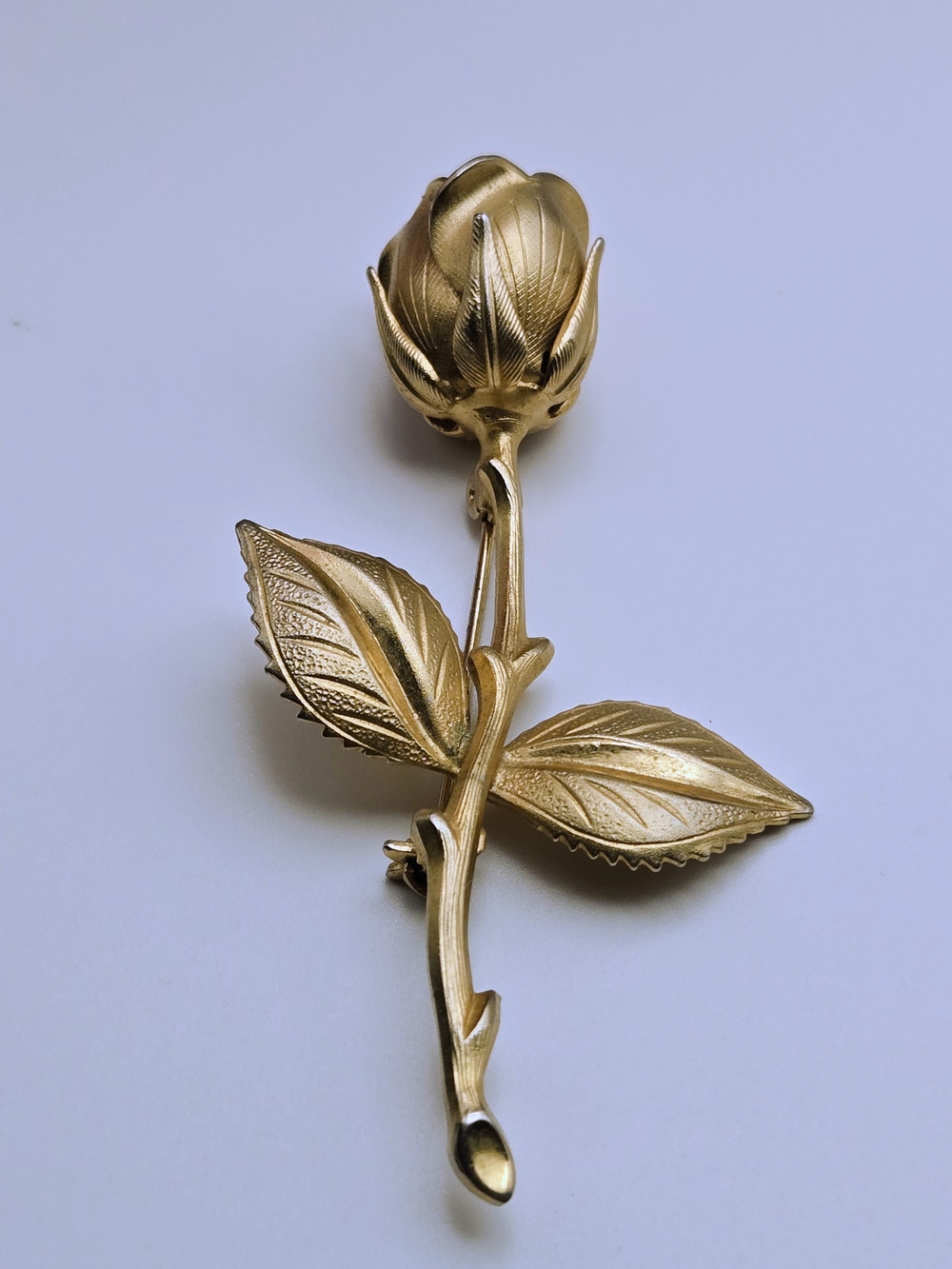 Vintage Gold Rosebud Brooch Pin - Picture 4 of 13